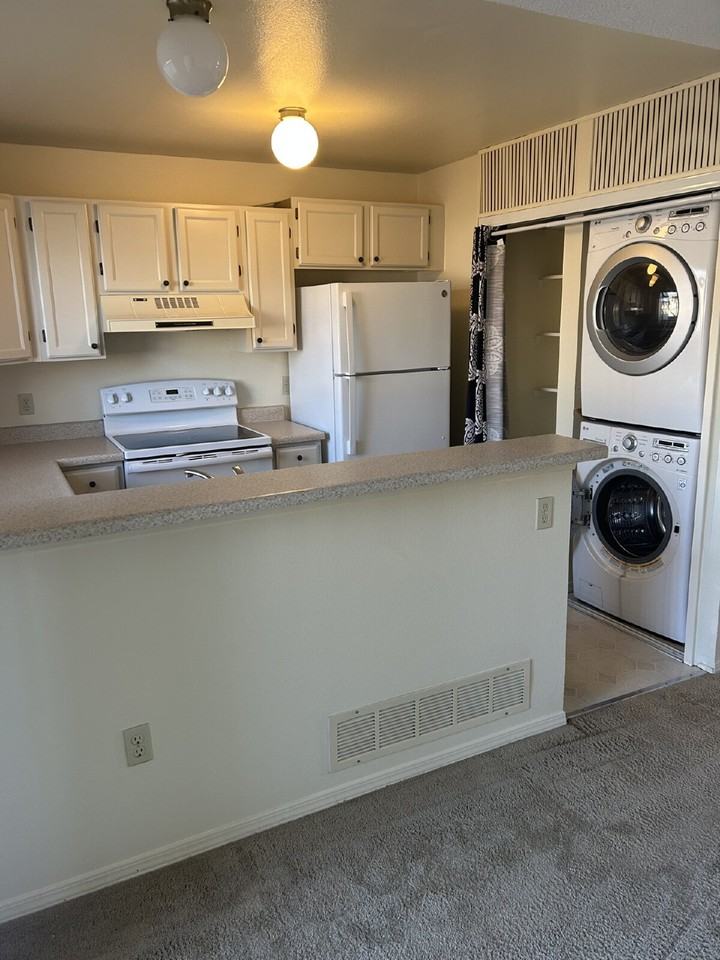 9692 W Chatfield Ave Unit B - Photo 7 of 20