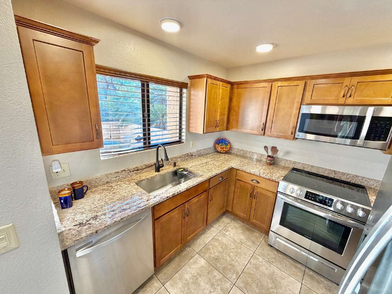 2961 E Winterhaven Dr - Photo 6 of 27