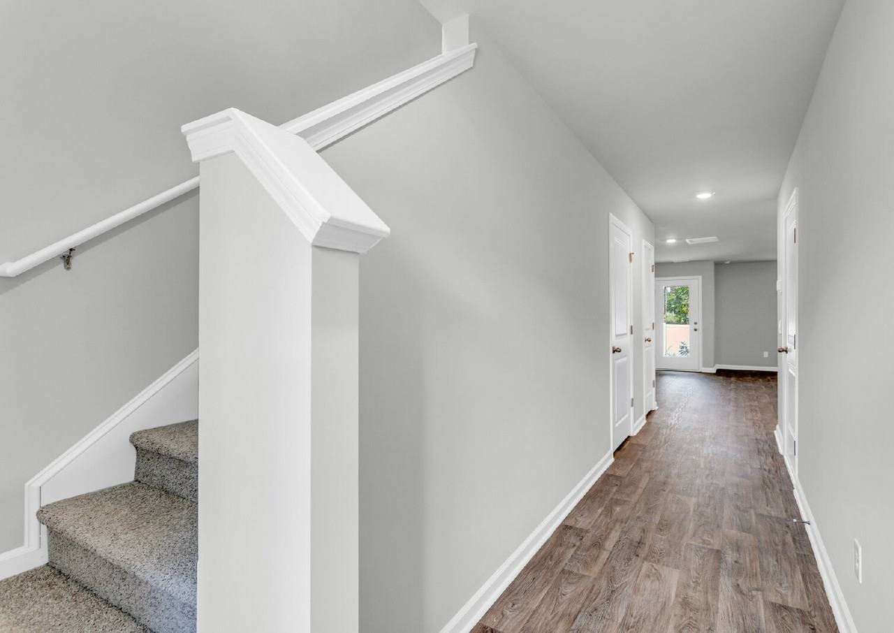 218 Coneflower Rd - Photo 2 of 27