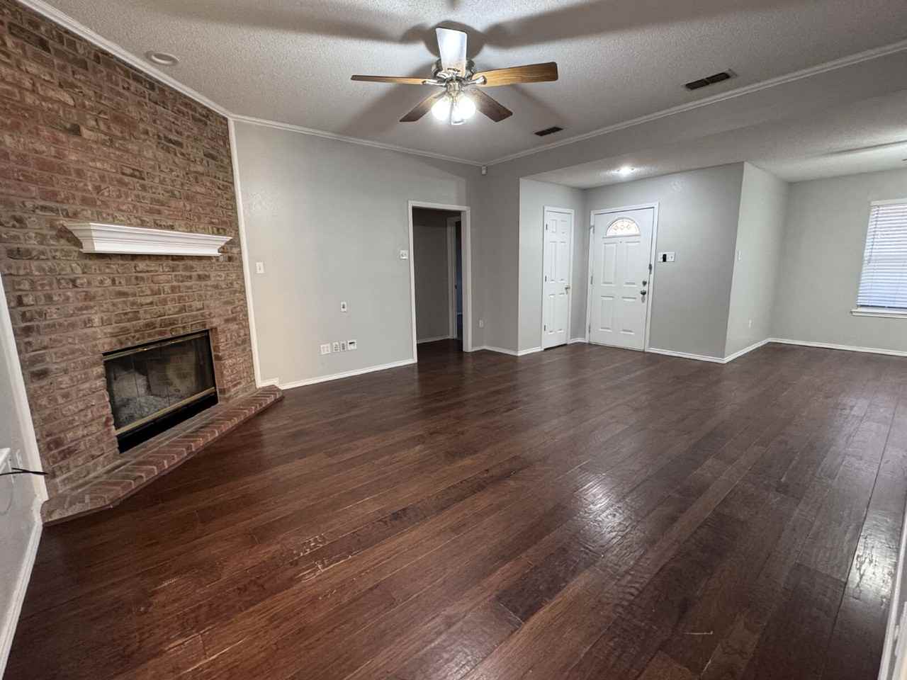 5621 126th St - Photo 4 of 23