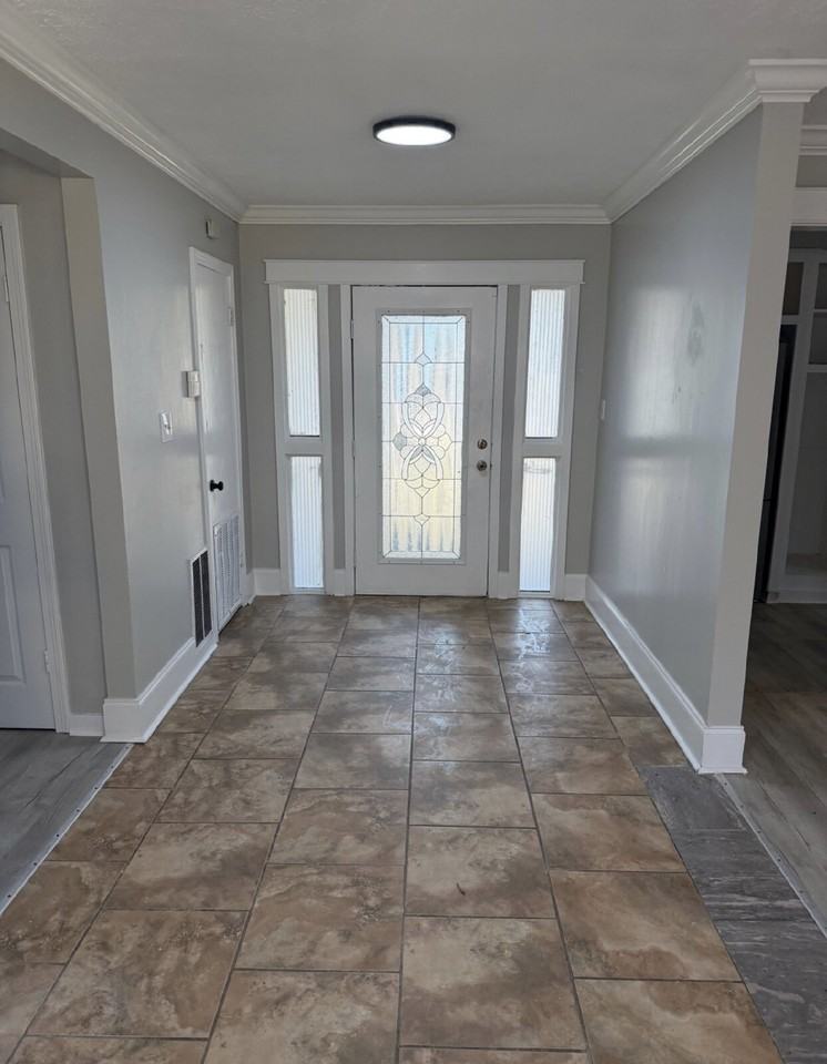 584 N Canton Club Cir - Photo 5 of 29