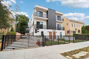 featured image of 4512 St Elmo Dr