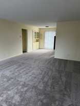 Williamsburg House Apartments - Photo 1 of 1