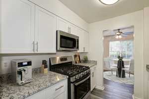 featured image of 9860 Fairfax Sq