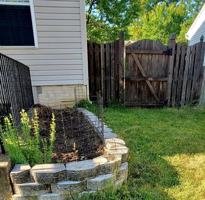 featured image of 2883 Myrtlewood Dr