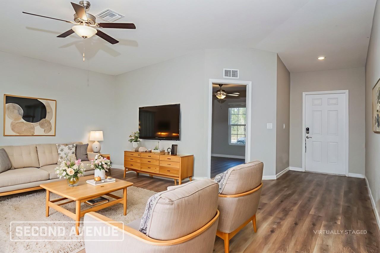 404 Biscayne Dr - Photo 2 of 26