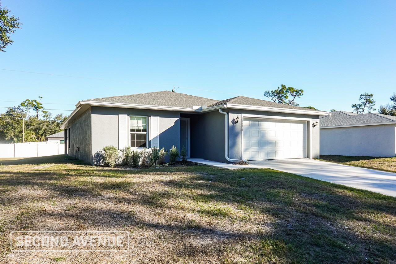 18396 Moonshadow Ave - Photo 2 of 27