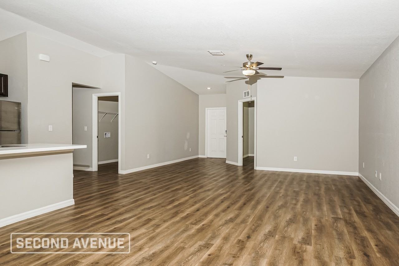 18396 Moonshadow Ave - Photo 6 of 27