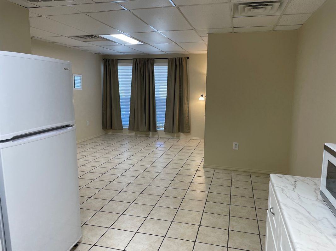 5712 Padre Blvd ##2 - Photo 7 of 17