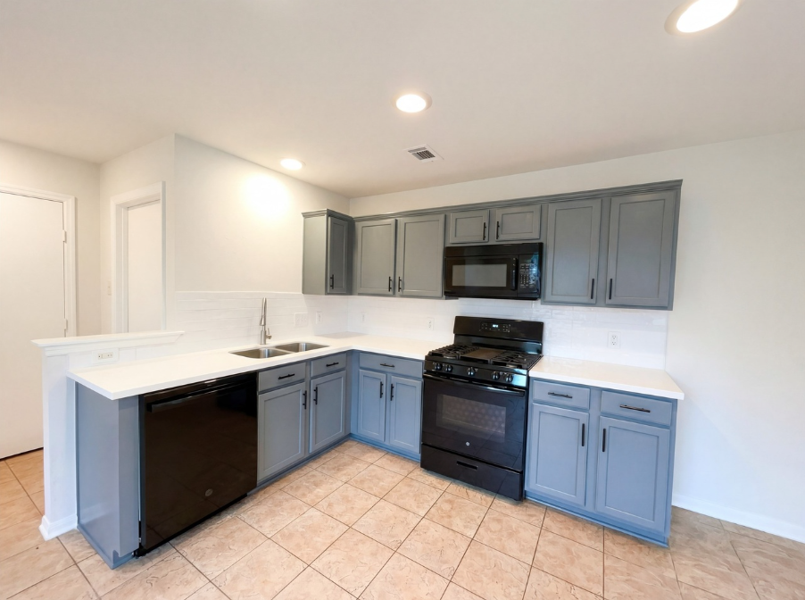 1910 Tommy Ln - Photo 4 of 17