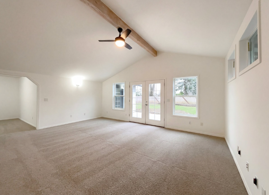 2730 Se 45th Ct - Photo 5 of 21