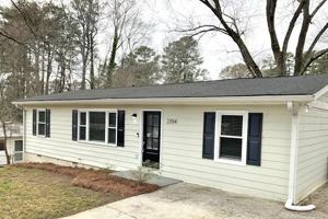 featured image of 2372 Beverly Ln Sw