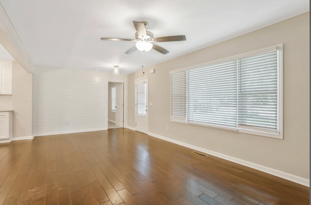 2372 Beverly Ln Sw - Photo 5 of 6