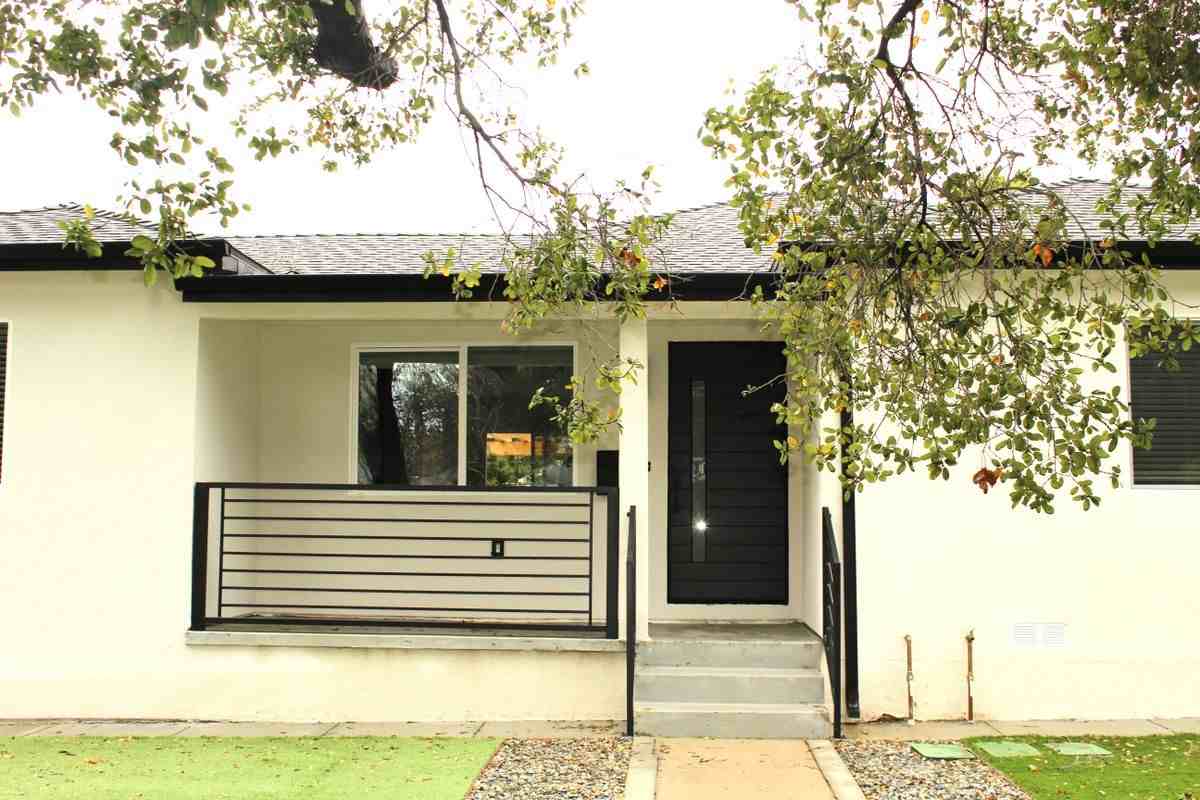 14661 Brand Blvd - Photo 2 of 14