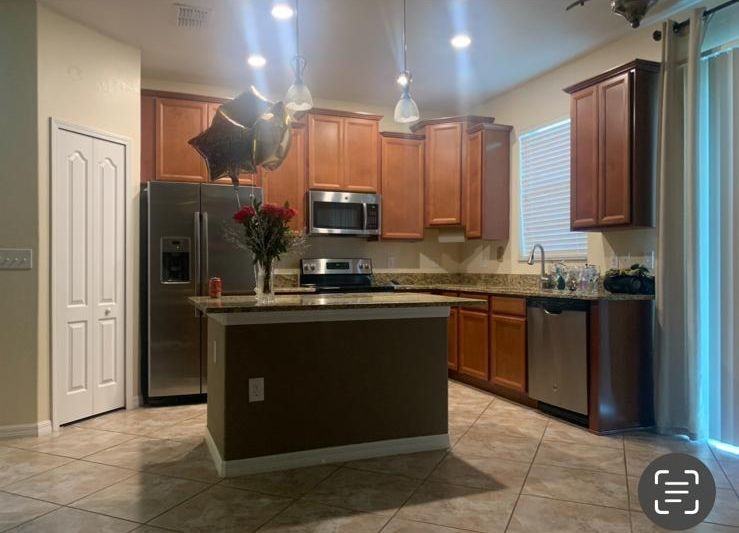 6460 Sedgeford Dr - Photo 2 of 7