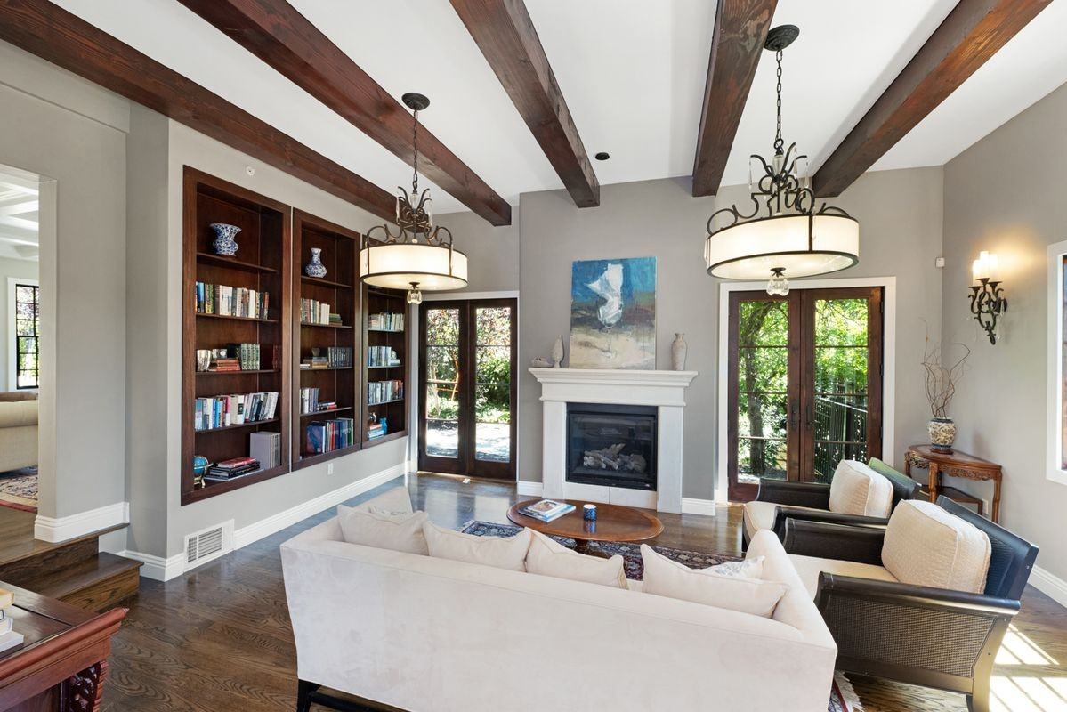 3898 Happy Valley Rd - Photo 4 of 39