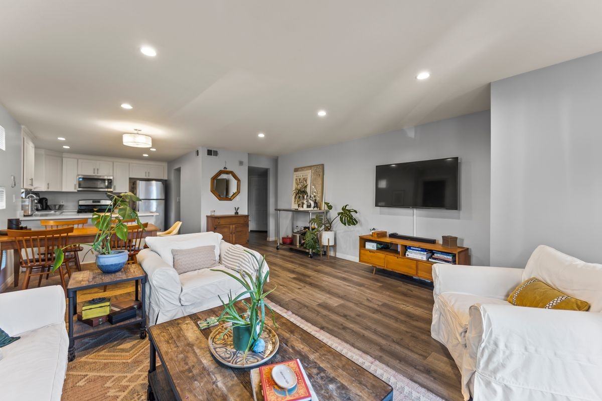 712 Pacific St ##1 - Photo 3 of 13