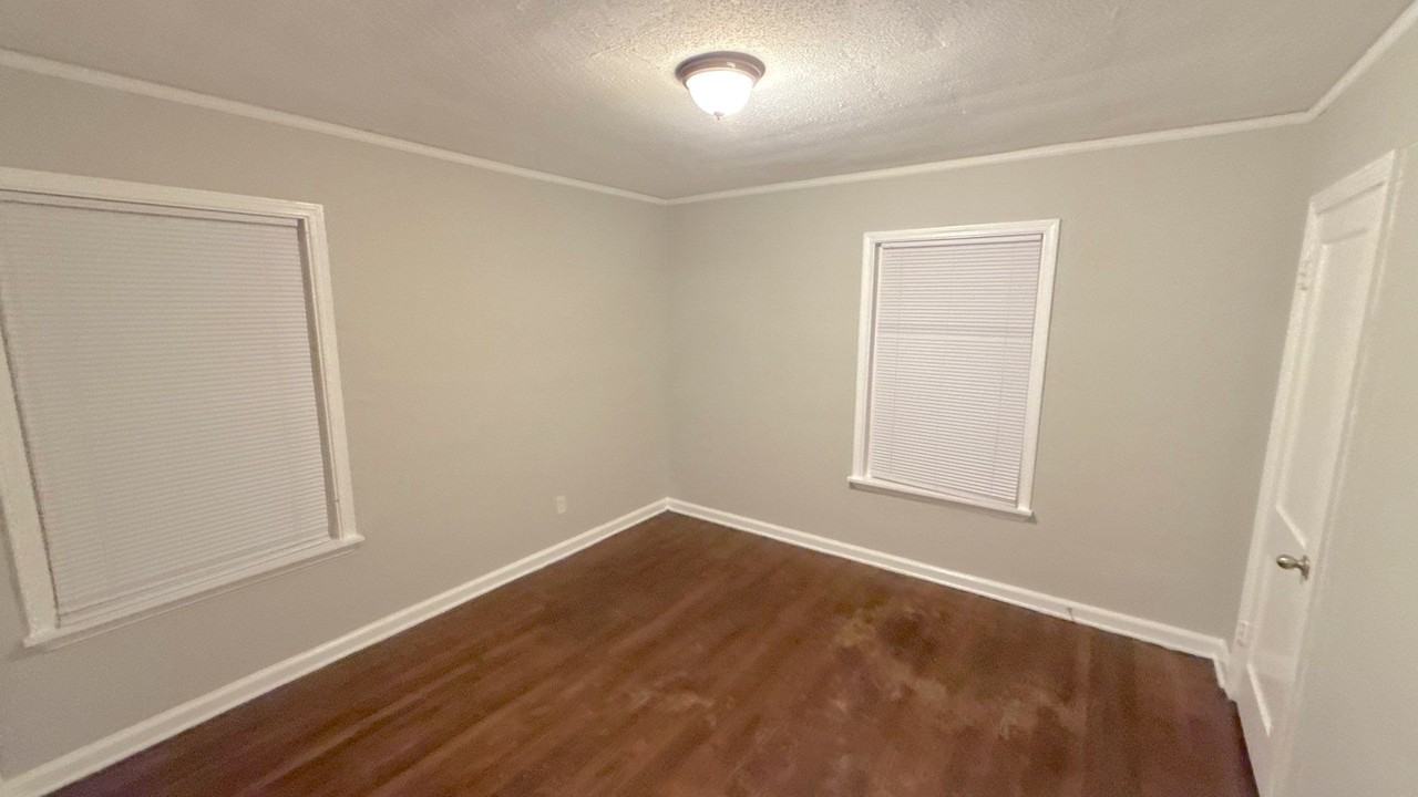 2370 Larose Ave - Photo 3 of 10