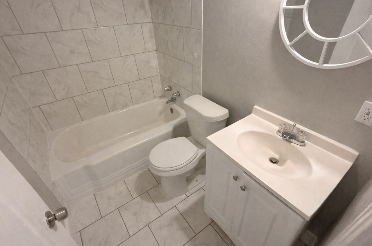 2370 Larose Ave - Photo 6 of 10