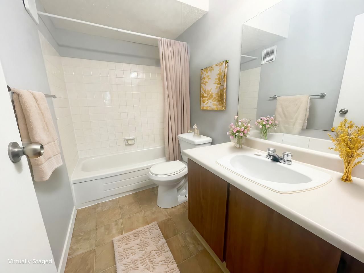 Manhattan Place - Photo 6 of 15