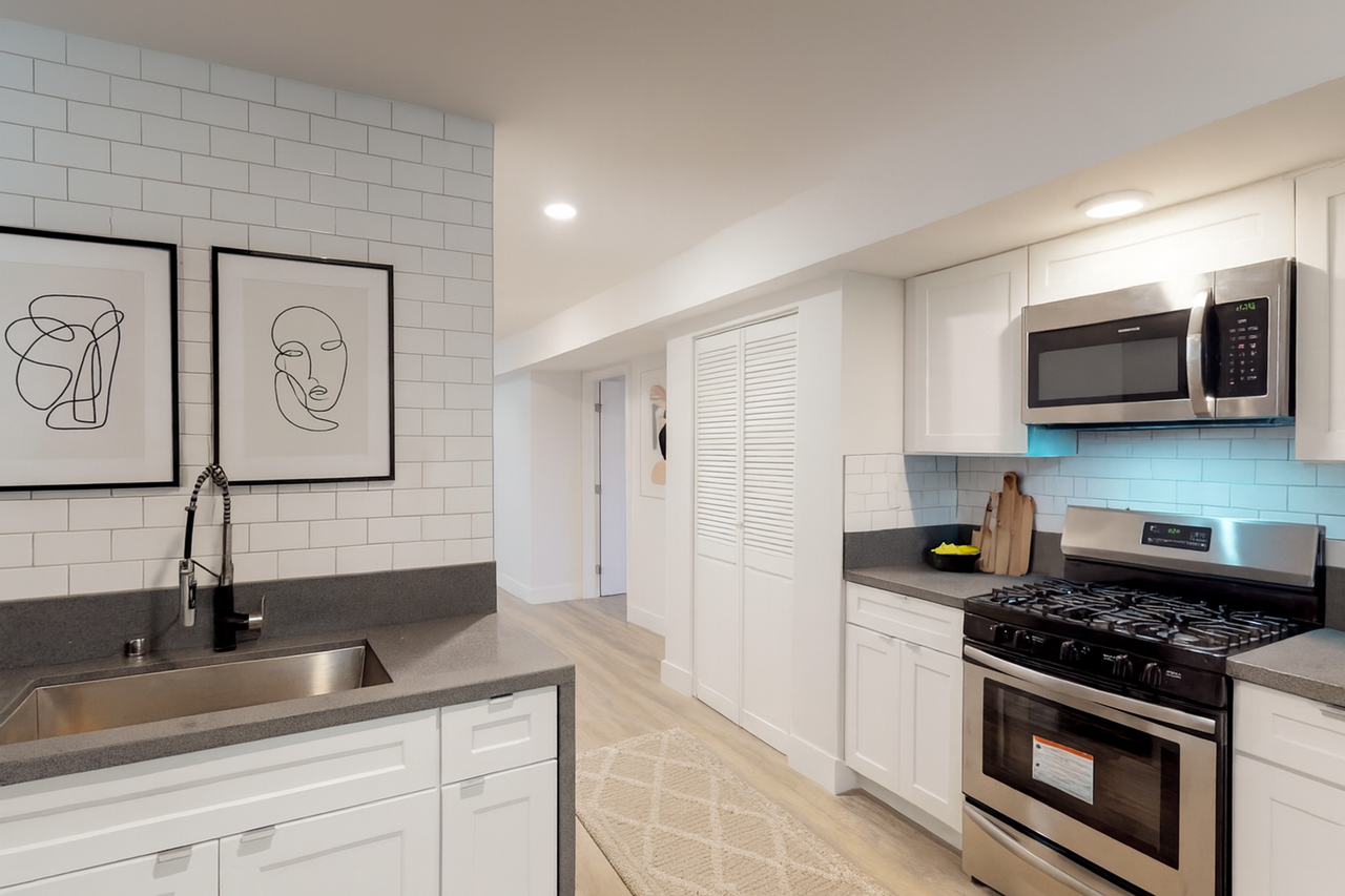 3232 W. Avenue 32 - Photo 4 of 7