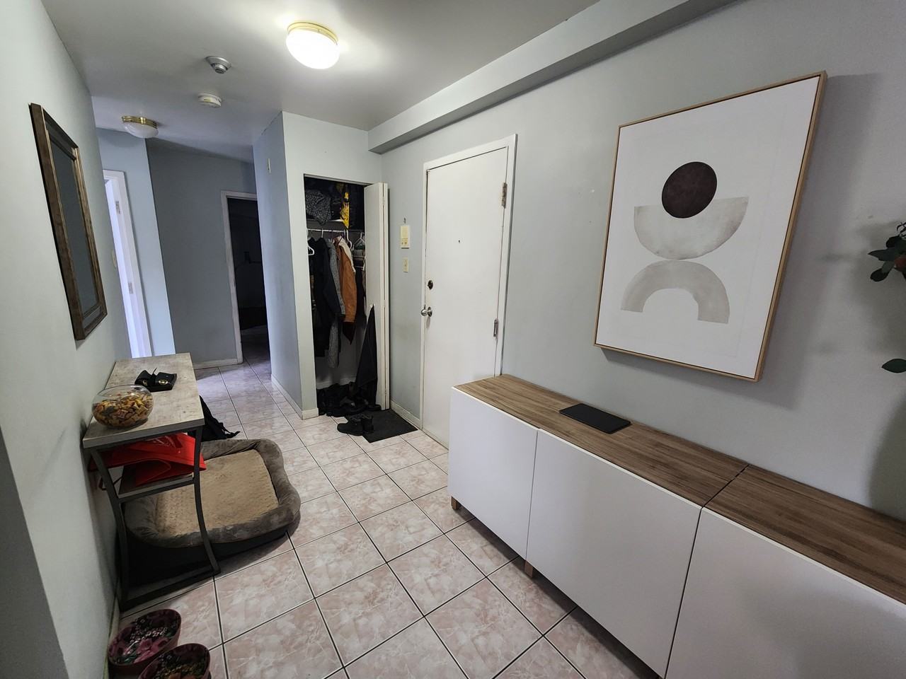 380 Frank Street - Photo 7 of 14