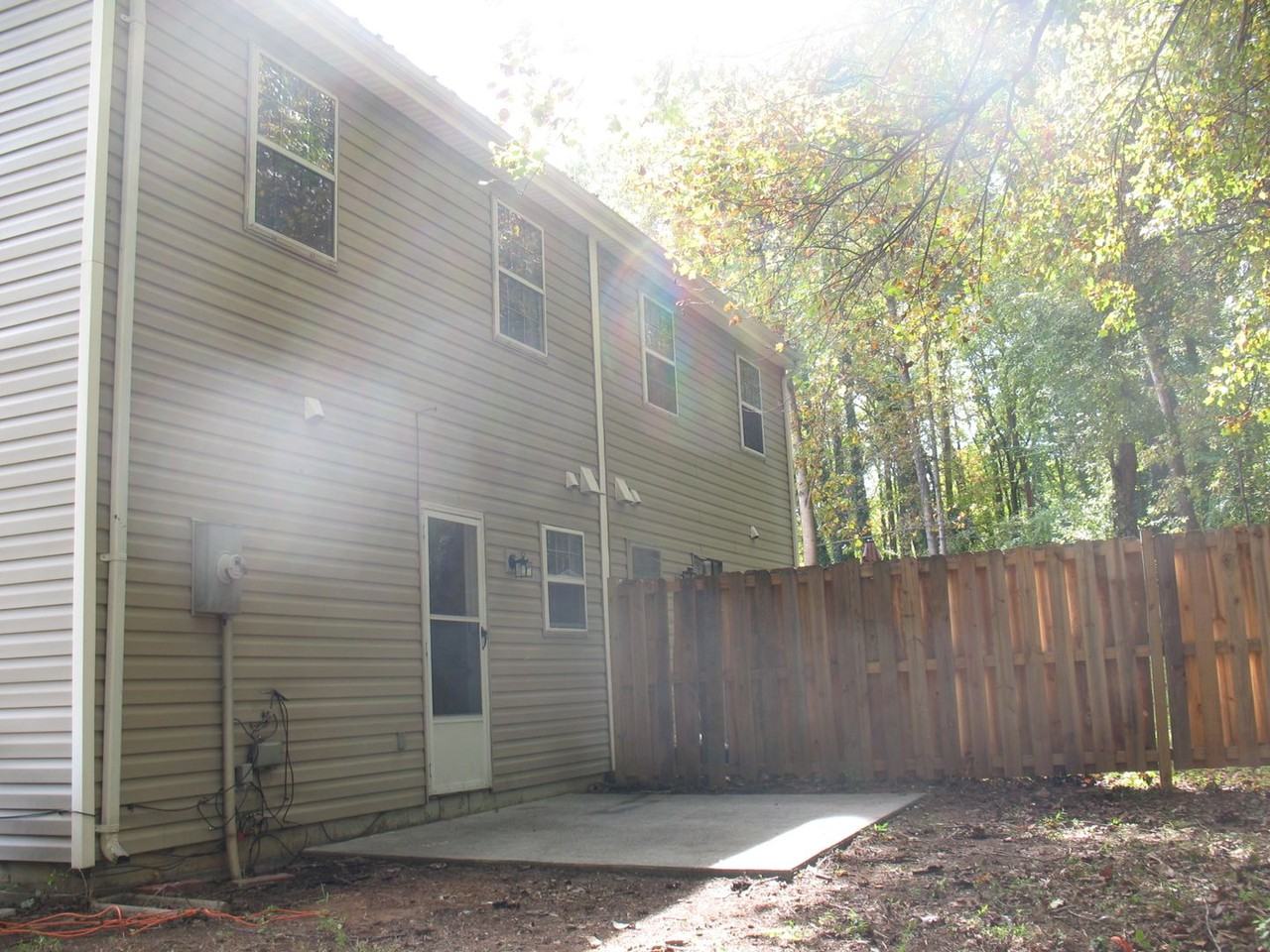 270 Albert Ct - Photo 7 of 25