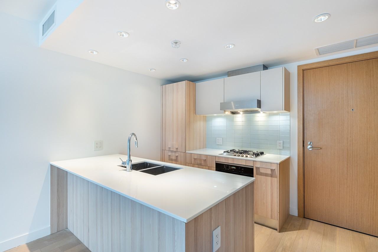 2220 Kingsway - Photo 6 of 48