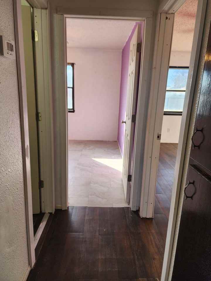 208 S Globe Ave - Photo 7 of 34