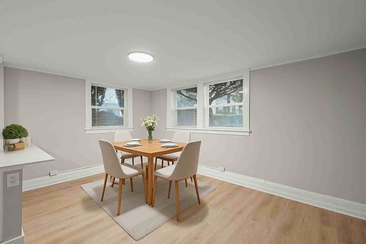 The Hillcrest Apartments - Photo 4 of 10