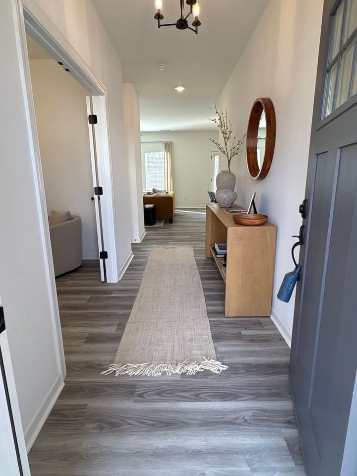 3401 Pepper Pike Ct - Photo 4 of 47