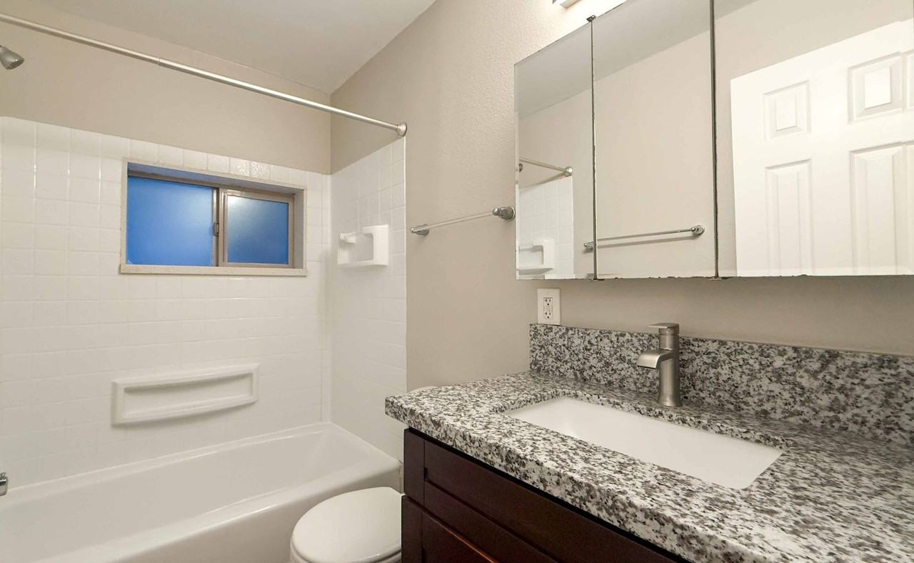 CC 14th - Photo 6 of 10