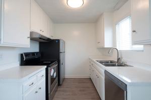 featured image of 3860 Haines St