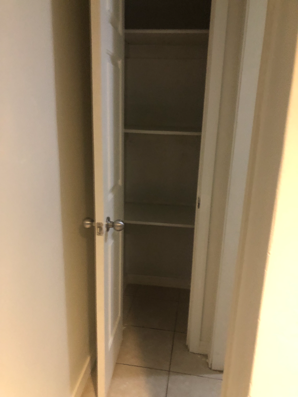 10202 N 9th Ave #5 - Photo 5 of 11