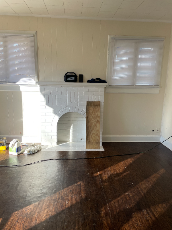 714 W Main St - Photo 3 of 10