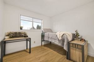 featured image of 457 S 4th W