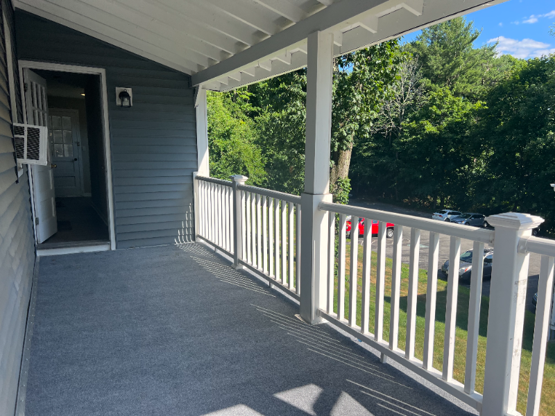 1233 Main St #D - Photo 4 of 9