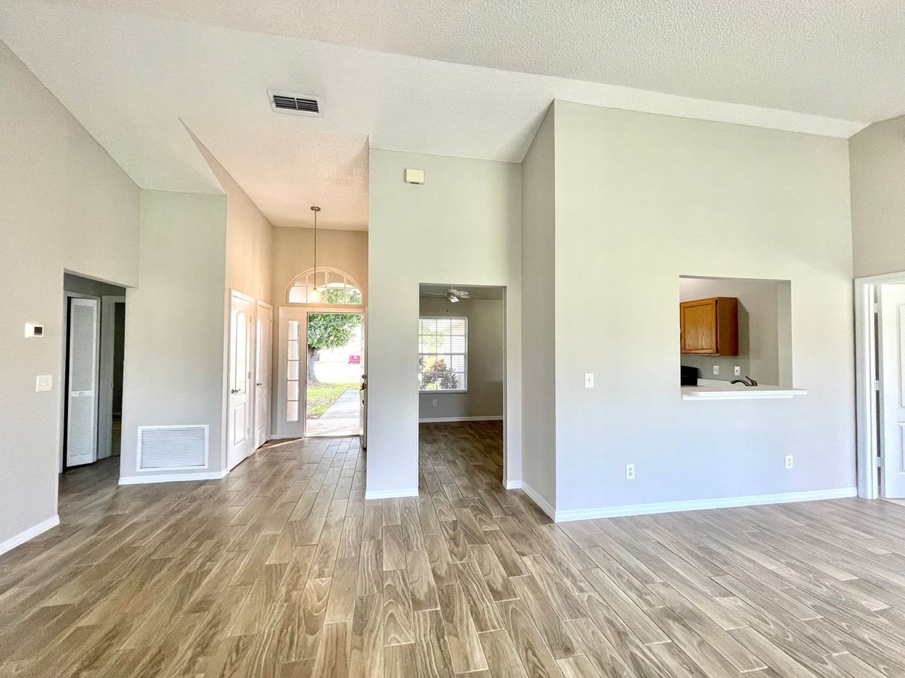 2554 Alabaster Ave - Photo 6 of 42