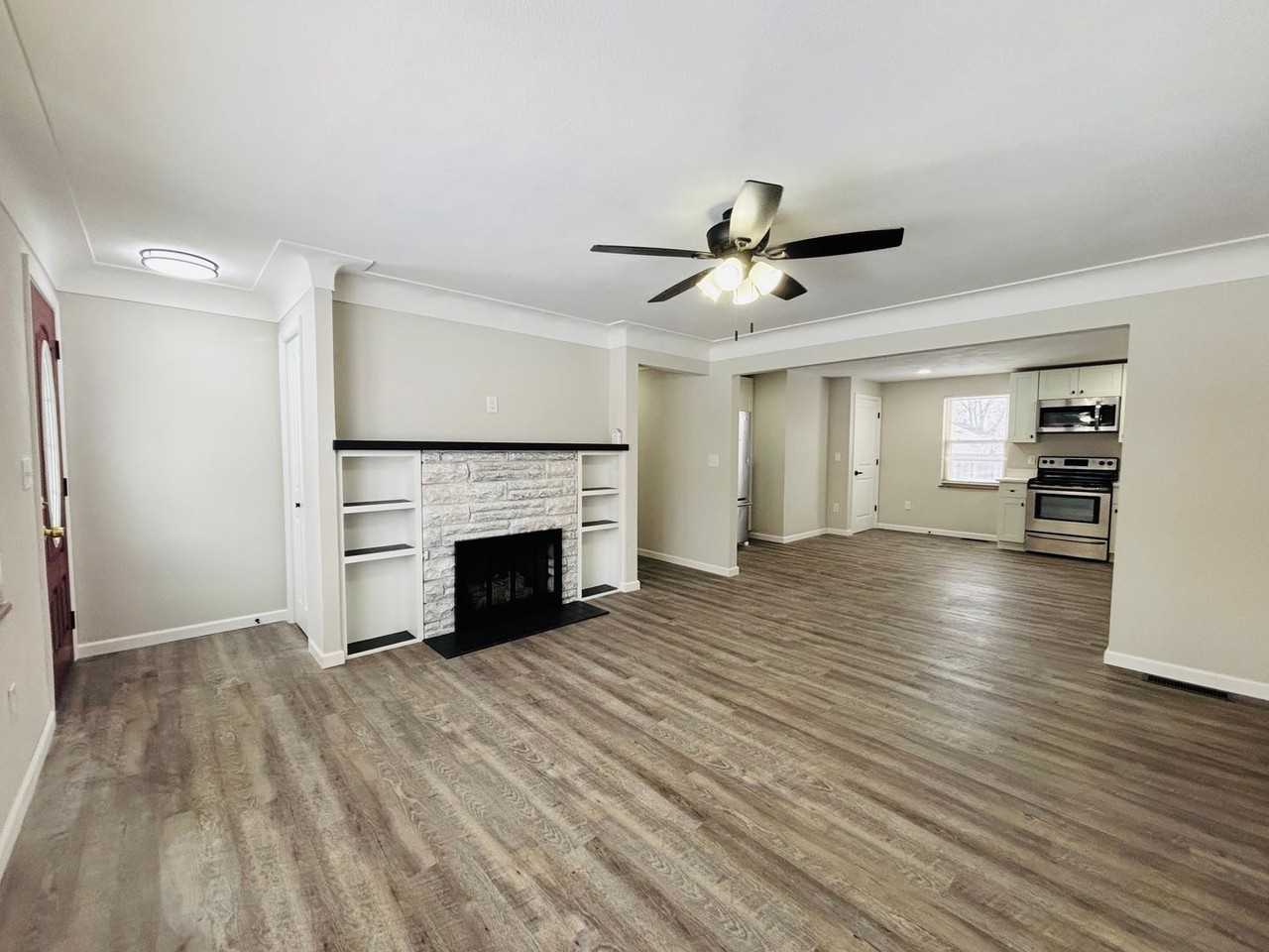 501 S Walnut St - Photo 3 of 27