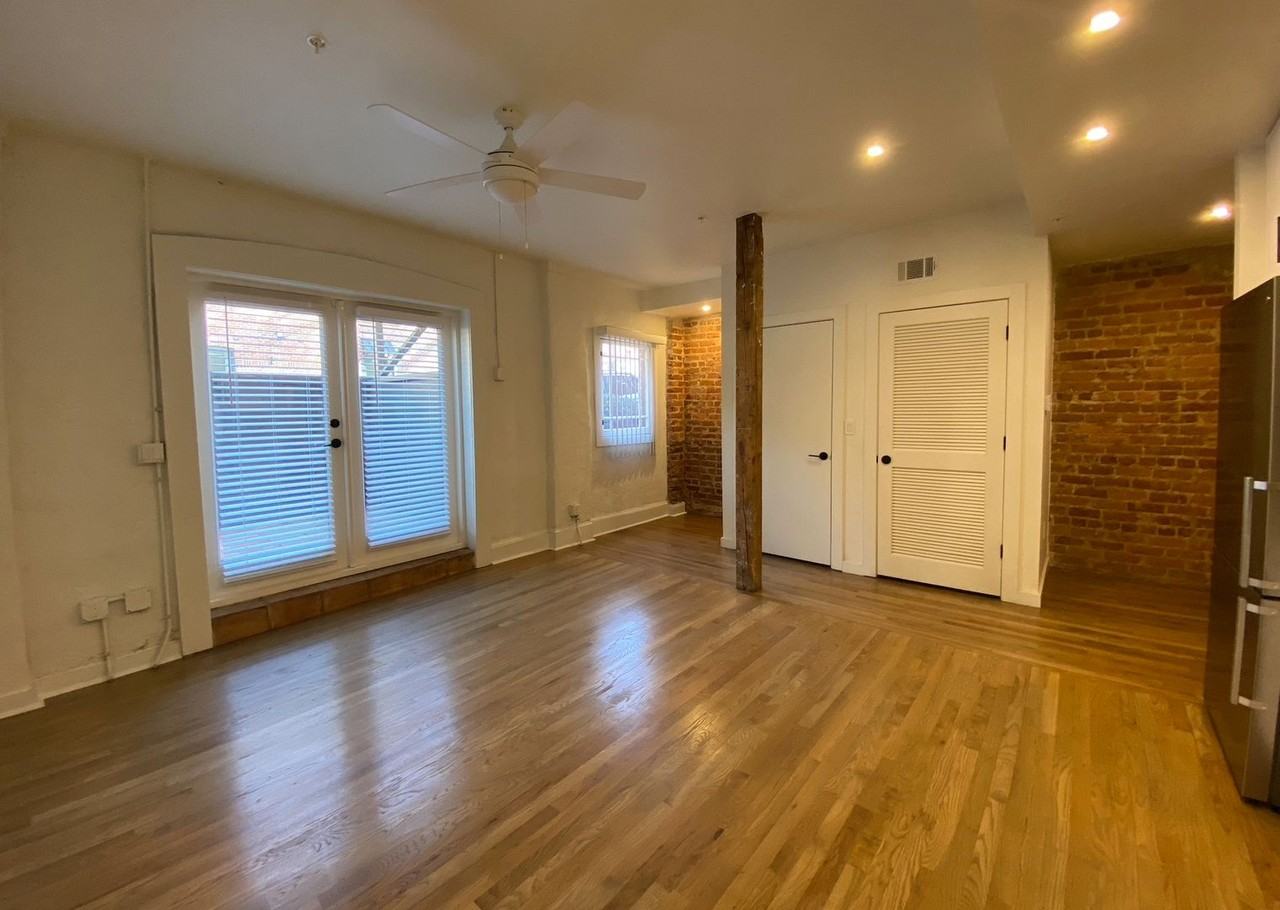 Highland Oaks - Photo 4 of 50