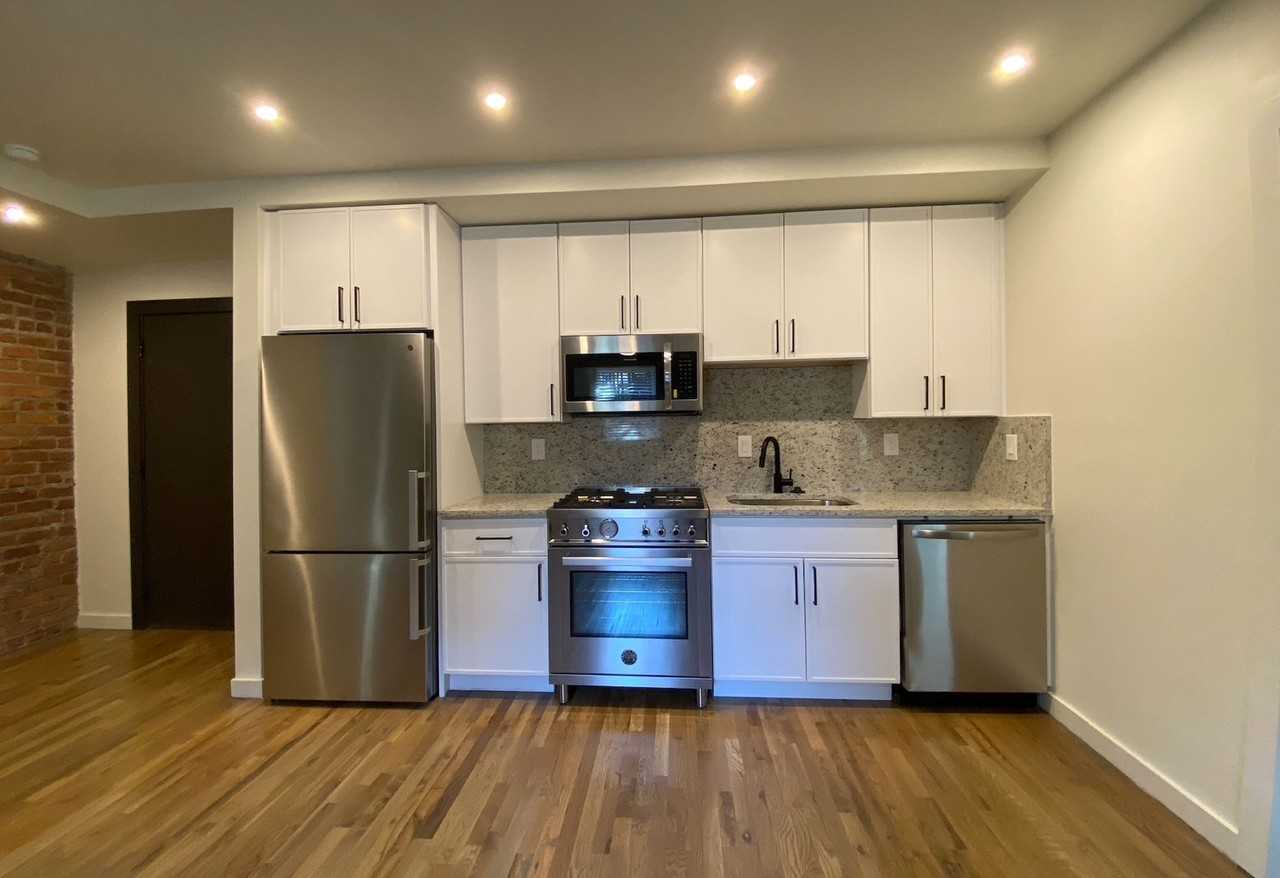 Highland Oaks - Photo 7 of 27