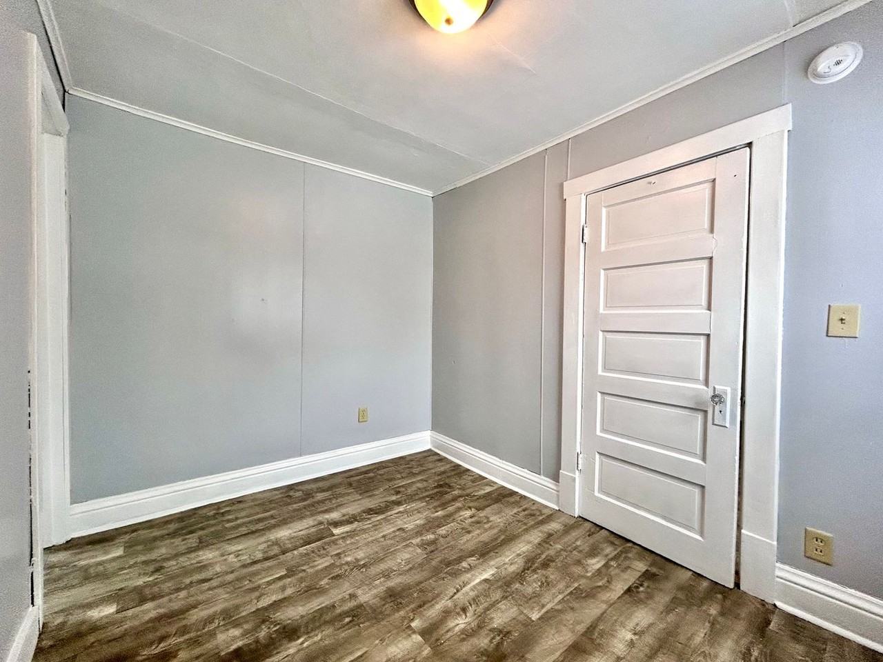 2417 Reynolds St - Photo 6 of 12