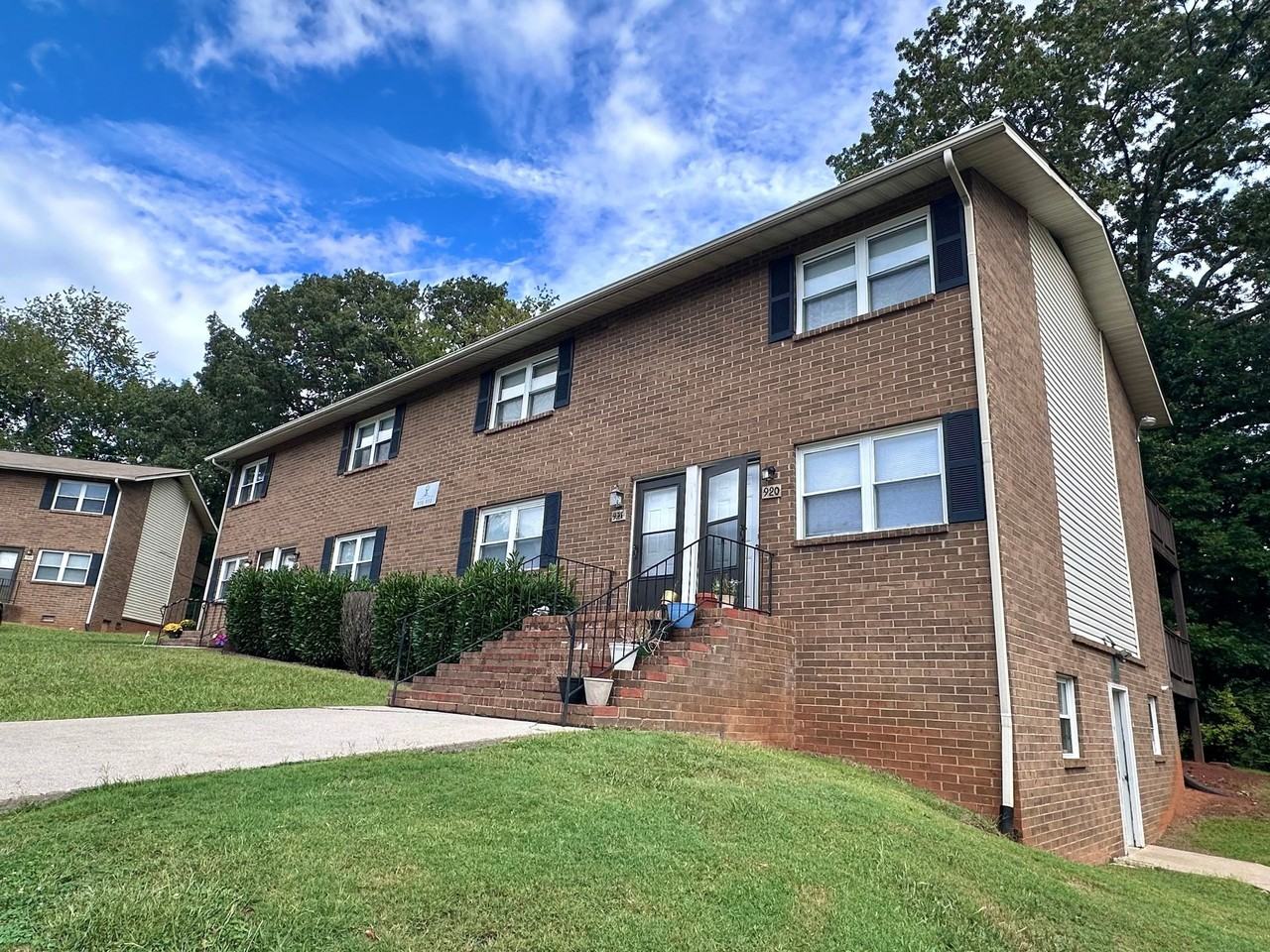 Rand at Naomi Apartment Homes - Photo 7 of 50