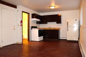 featured image of 1011 W 76th Ave