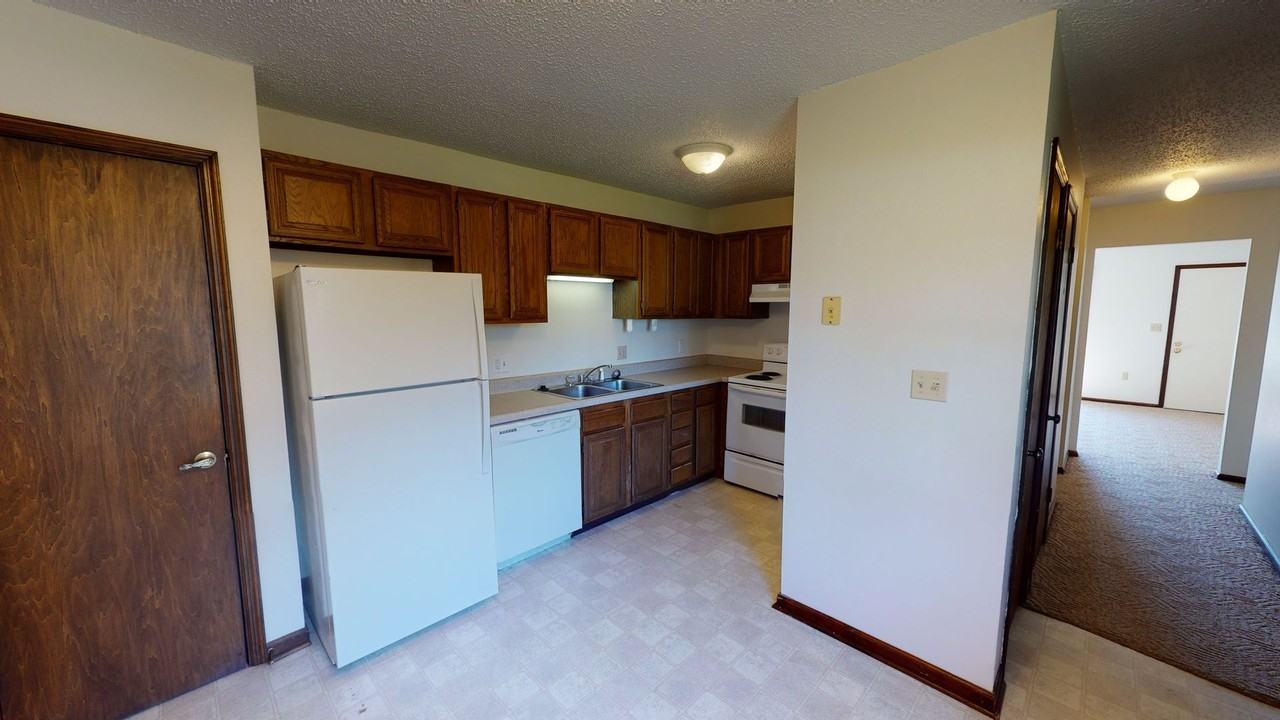 3910 Ontario St - Photo 5 of 11