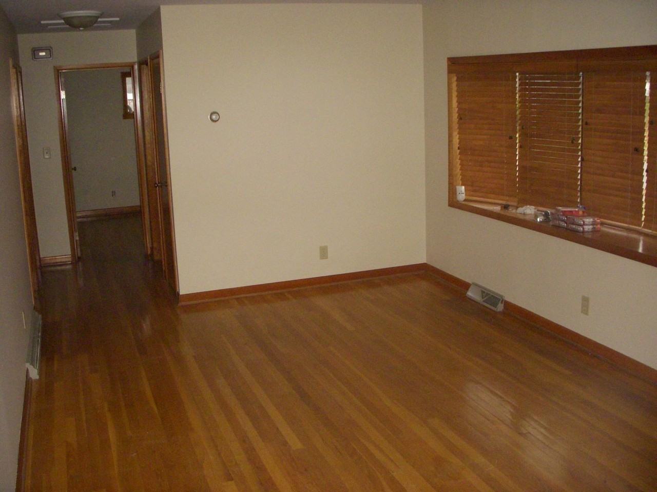 3574 Audubon Rd - Photo 3 of 14