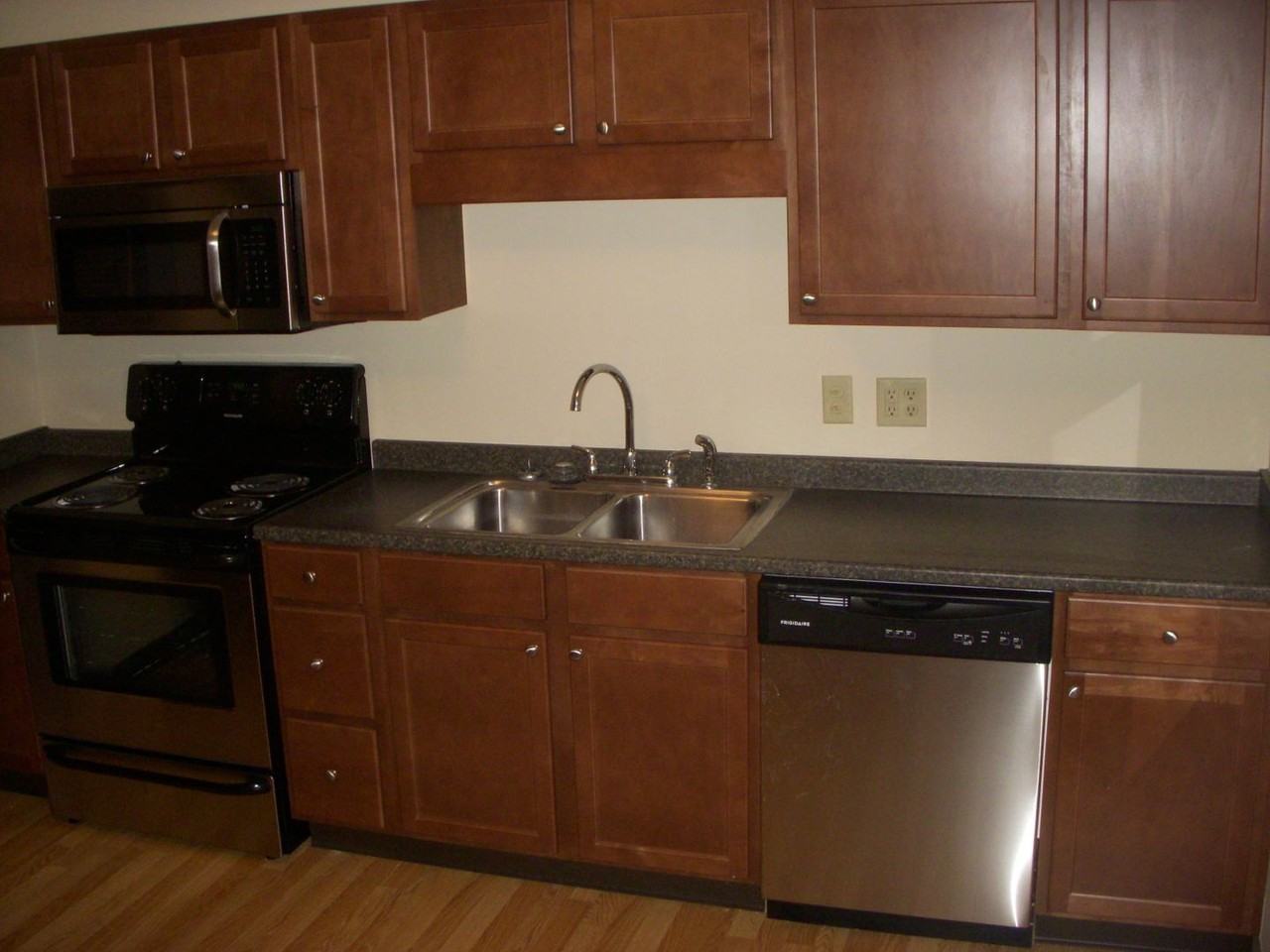 3574 Audubon Rd - Photo 5 of 14