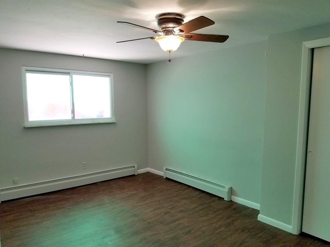 1806 Larkins Way - Photo 6 of 10