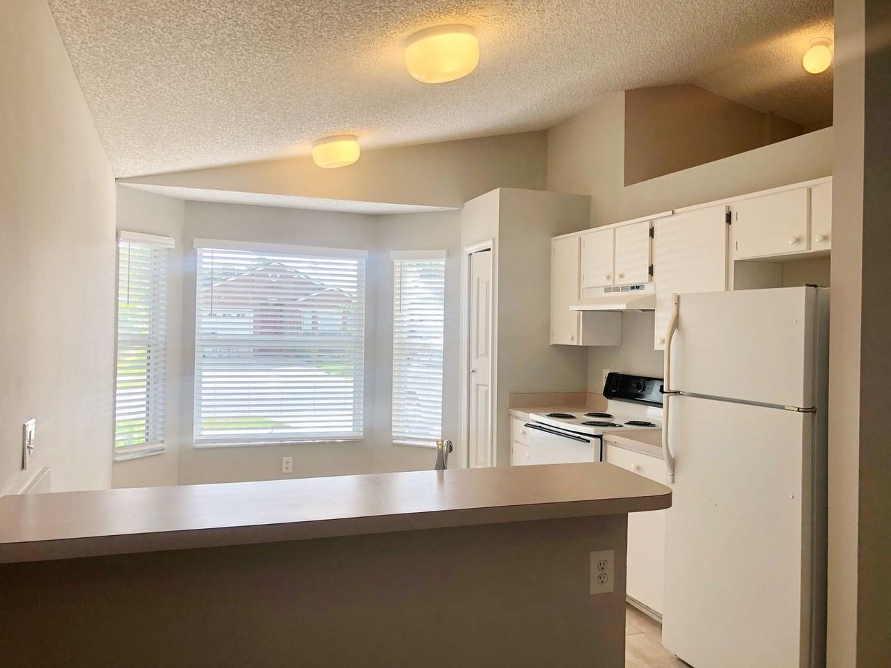 1114 Isadore Dr - Photo 6 of 18