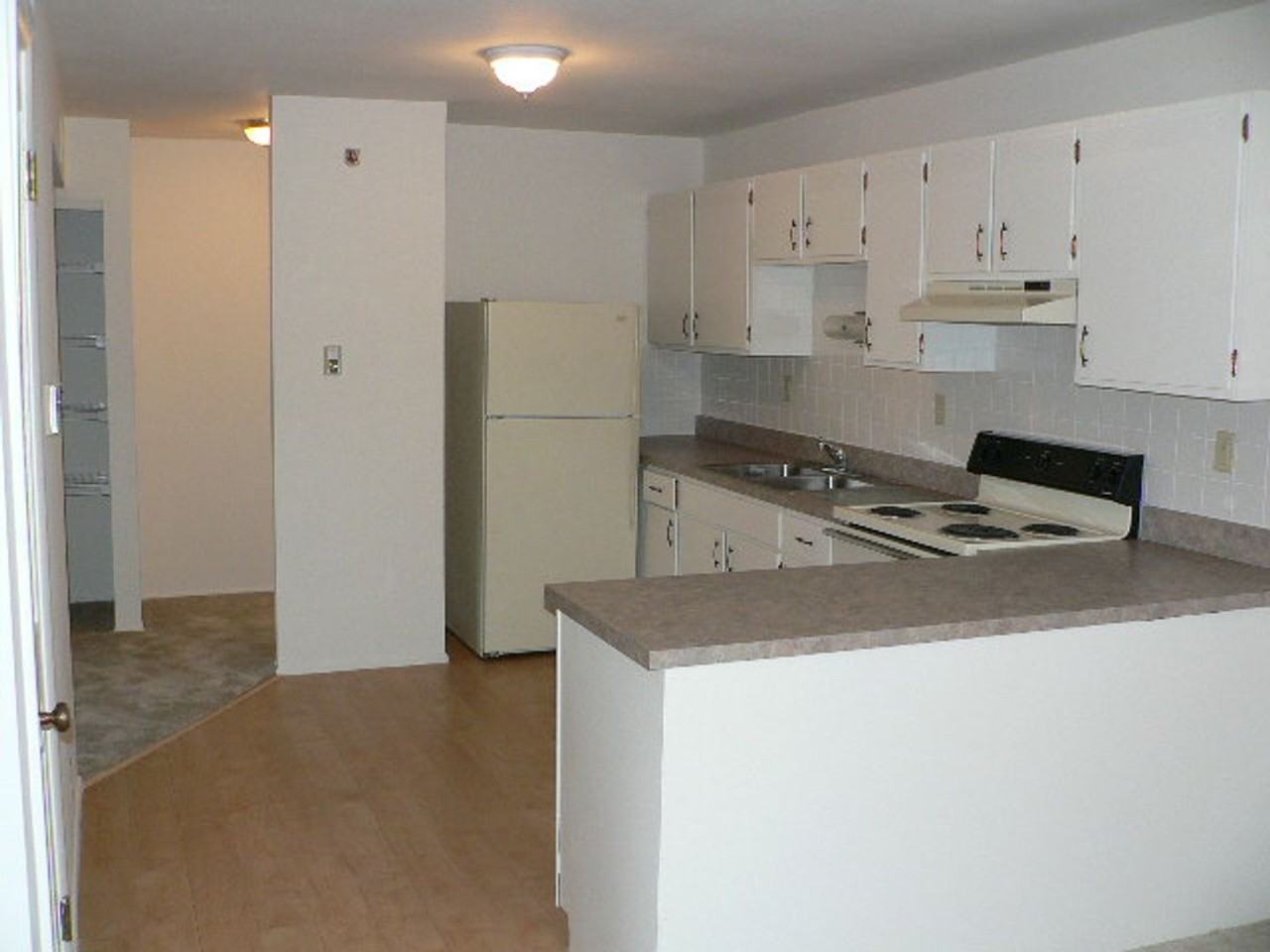 Dover Place - Photo 4 of 24